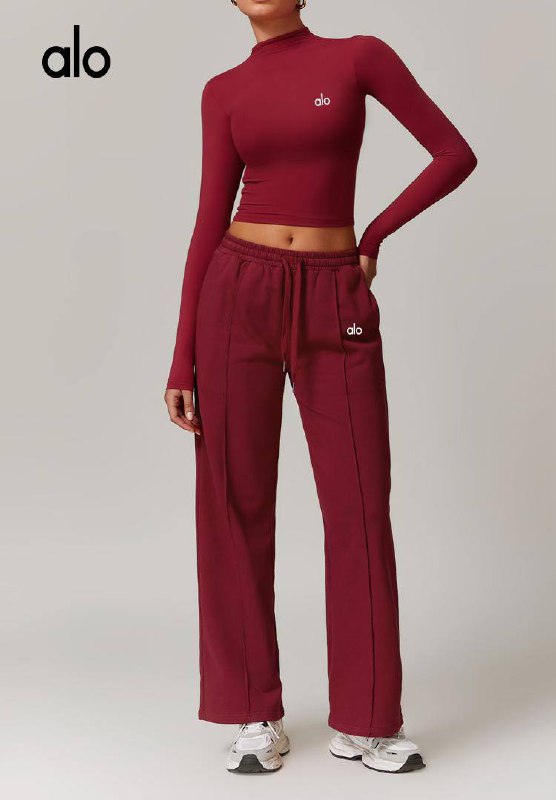 Conjunto chándal Alo (41€💰)(varios colores🌈):