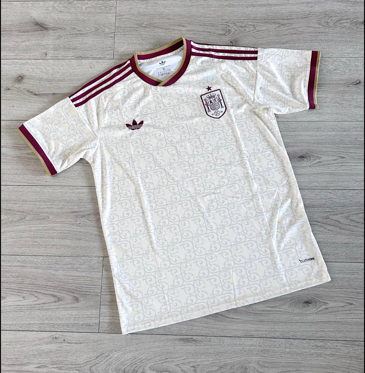 ADIDAS España Segunda Equipación 26/27 —-> 16€ 💎